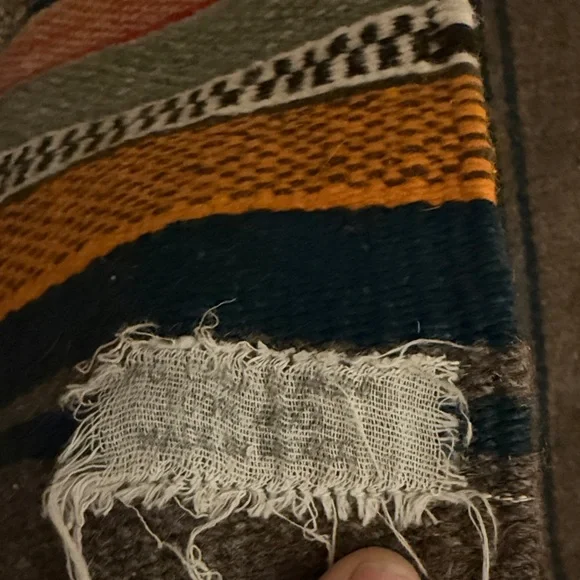 Handmade Southwestern Woven Wool Rug with Fringe super soft!! - Picture 8 of 8
